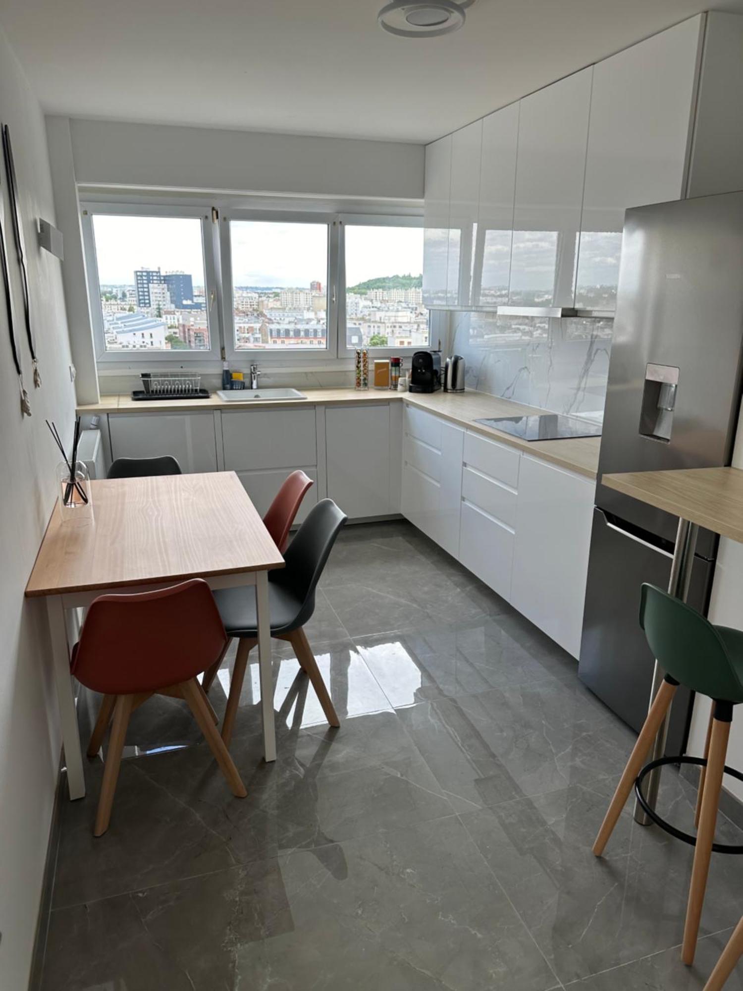 Paris Pantin Magnifique Appartement 4 Pieces De 108M2 Avec 2 Parking Interieur - Tres Cosy Pour 1 A 12 Personnes - Entierement Refait A Neuf Entire Apartment Luxurious And Warm - Pantin Paris 19 Eme Free Wifi Gratuit Zewnętrze zdjęcie