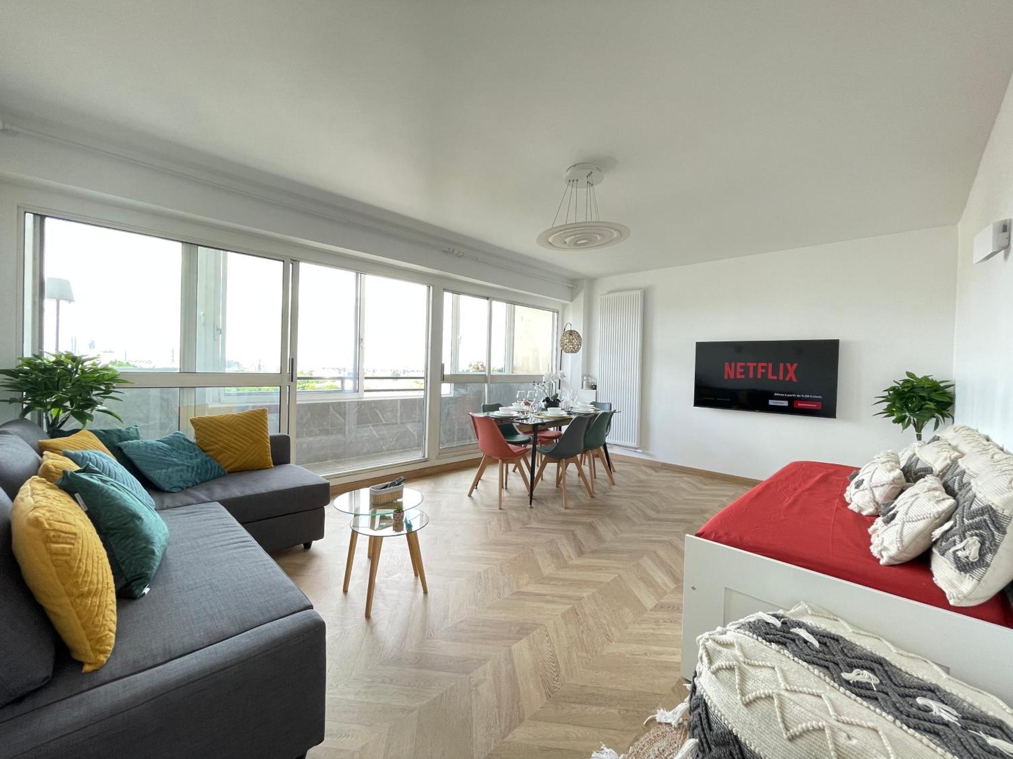Paris Pantin Magnifique Appartement 4 Pieces De 108M2 Avec 2 Parking Interieur - Tres Cosy Pour 1 A 12 Personnes - Entierement Refait A Neuf Entire Apartment Luxurious And Warm - Pantin Paris 19 Eme Free Wifi Gratuit Zewnętrze zdjęcie