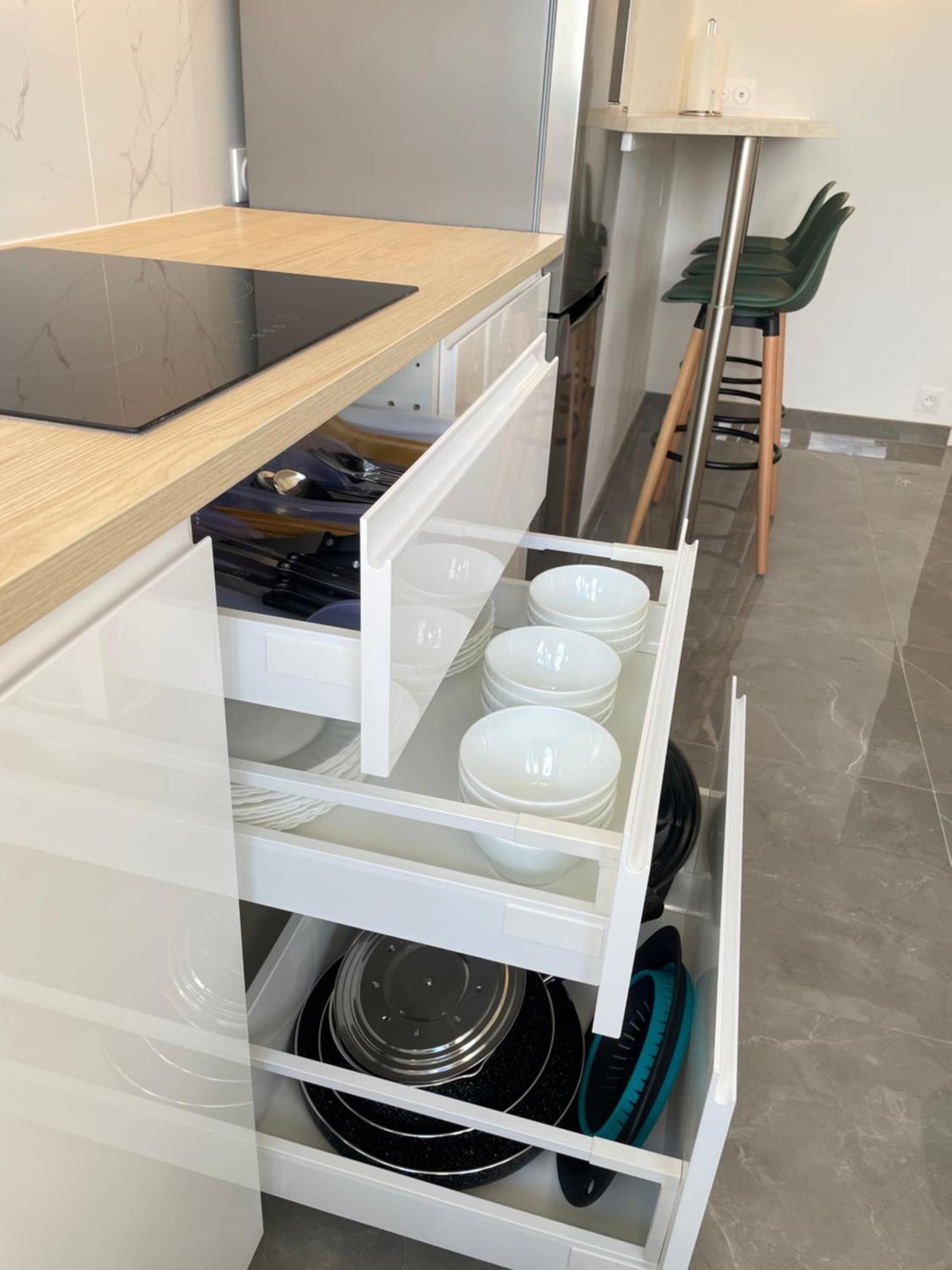 Paris Pantin Magnifique Appartement 4 Pieces De 108M2 Avec 2 Parking Interieur - Tres Cosy Pour 1 A 12 Personnes - Entierement Refait A Neuf Entire Apartment Luxurious And Warm - Pantin Paris 19 Eme Free Wifi Gratuit Zewnętrze zdjęcie